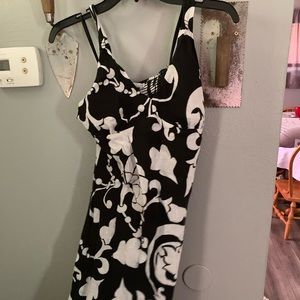 Black and white maxi